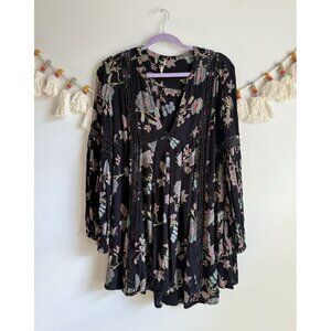 Free People Just The Two Of Us Black Floral Paisley Crochet Tunic Top Fairy S
